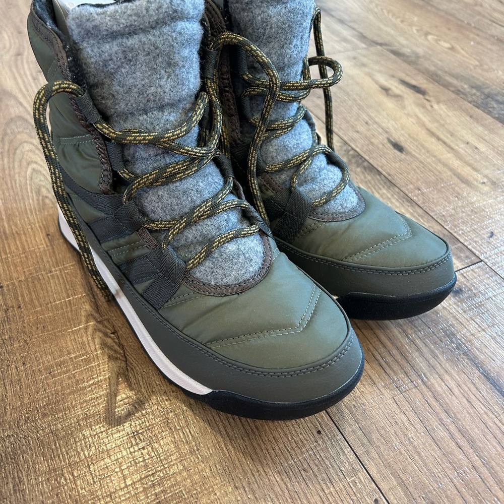 Sorel Whitney II Short Lace Boot
